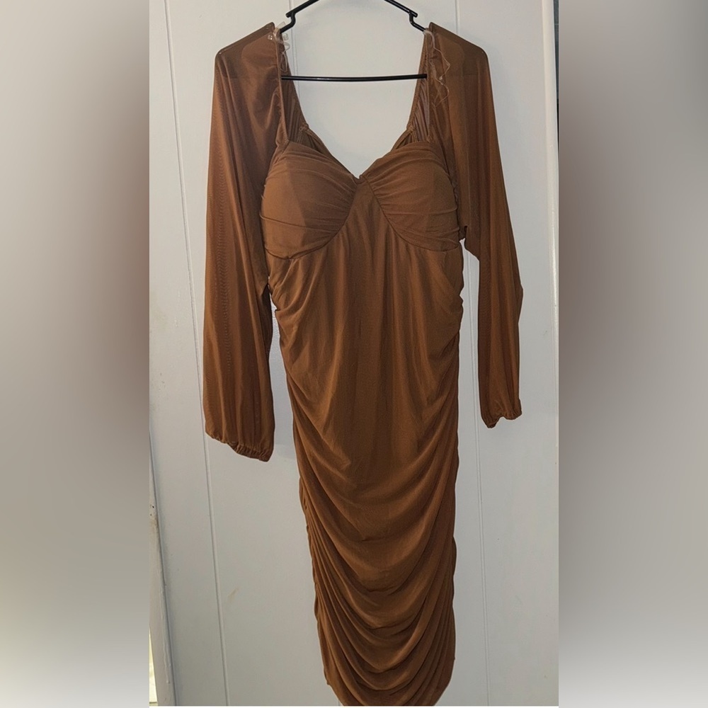 Bluebell Midi Dress - Picture 5 of 9